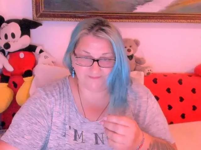 Marryaxx on BongaCams