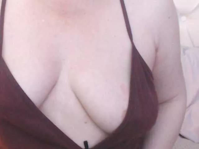 Maturepriscila on BongaCams 