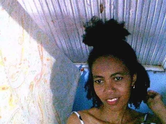 maylanne on BongaCams 