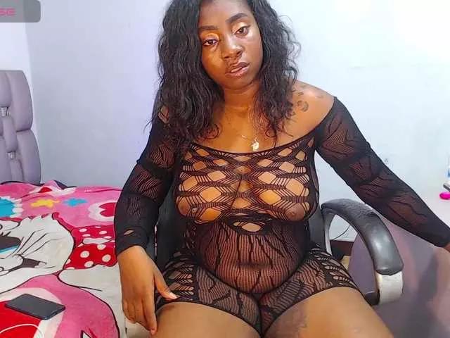 meiryn on BongaCams 