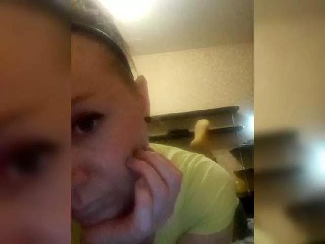 Meow-WoW on BongaCams 