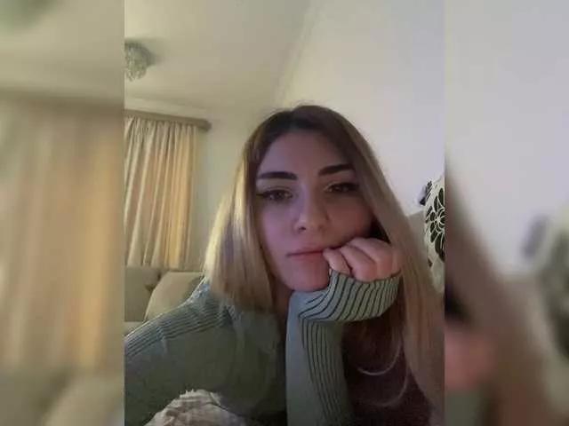 meow on BongaCams 
