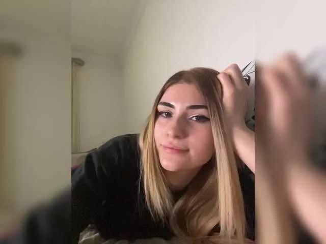 meow on BongaCams 