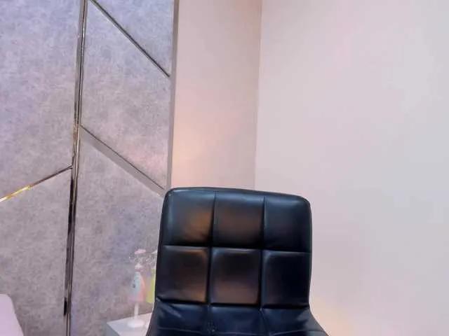 Miia-Spencer on BongaCams