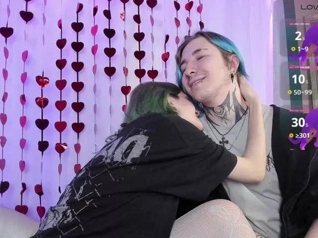 Milten-Trish on BongaCams 