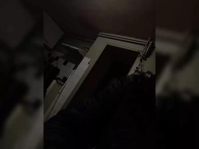 Mimi198201 on BongaCams 