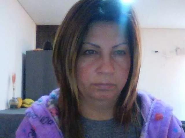 Mmmcutemm on BongaCams 
