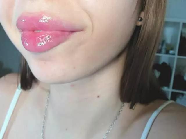 Mzxhhh on BongaCams 