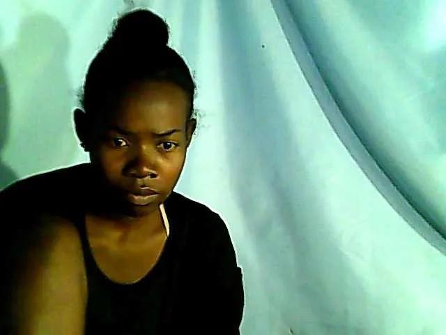 Nadjirh on BongaCams