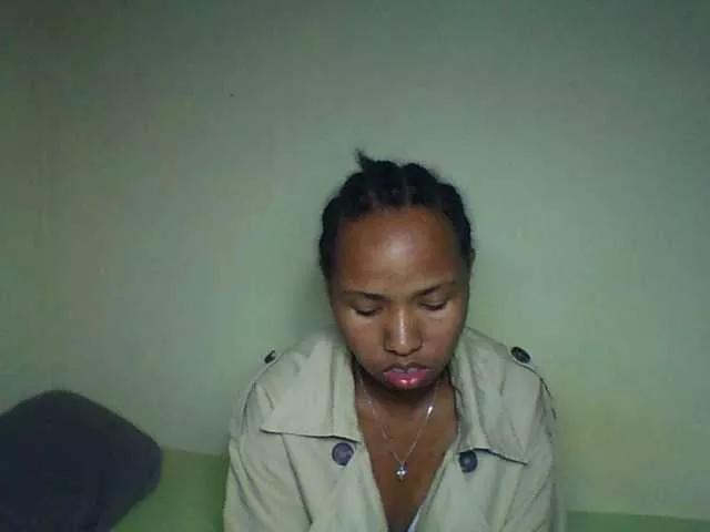 Nelliesexy on BongaCams 