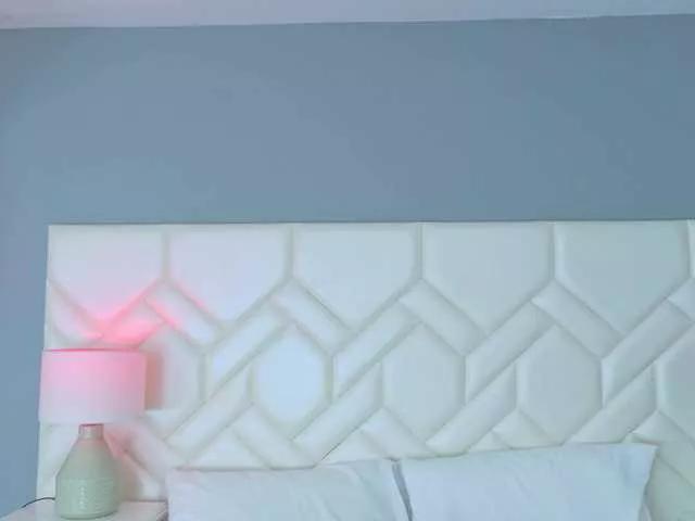 NinnaClark on BongaCams 