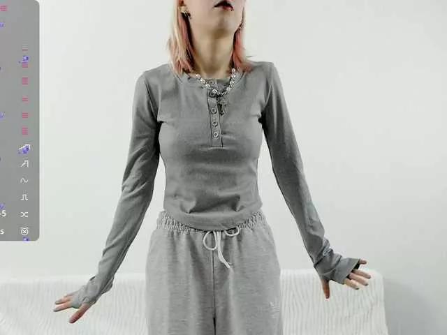 opalenvy on BongaCams 