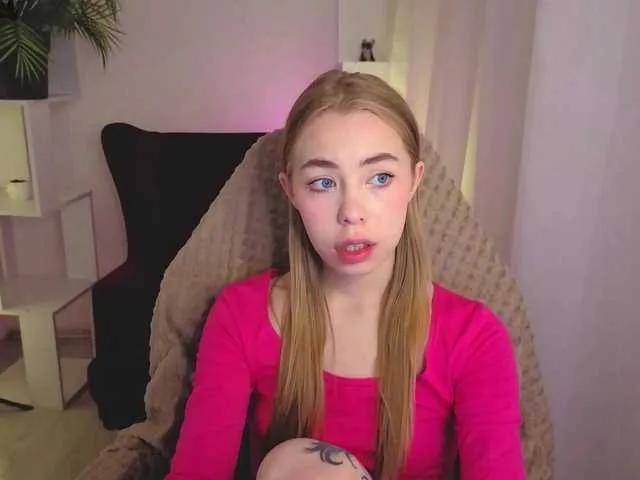 OpheliaOracle on BongaCams