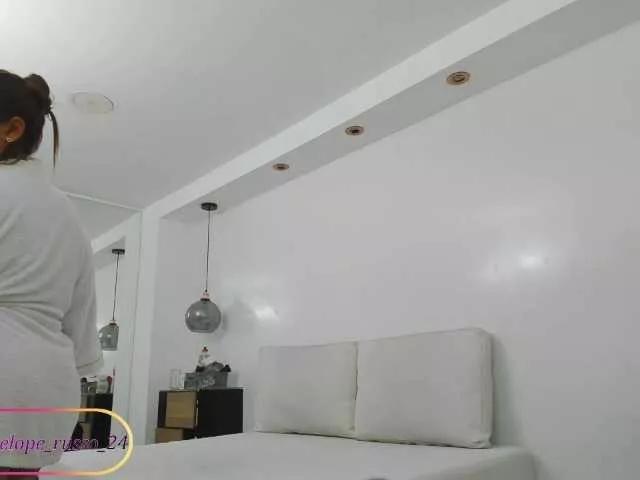 PenelopeRusso on BongaCams