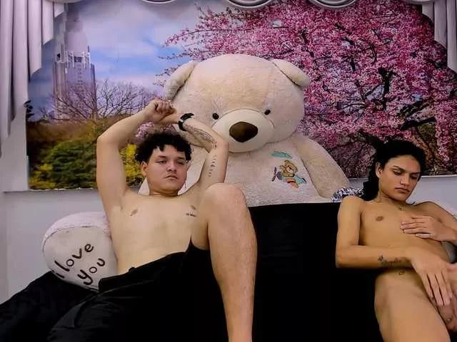 PolyAmoryx on BongaCams 