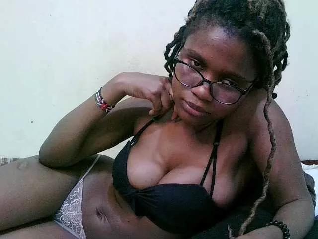 pretty-sonya on BongaCams 