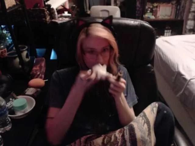 pussyxpaladin on BongaCams 