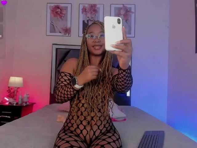 Rachellebony on BongaCams 