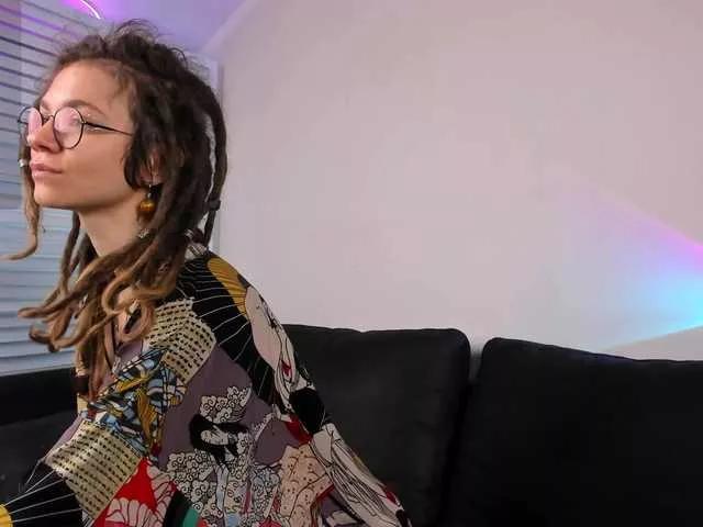 Rin-Skylar on BongaCams 