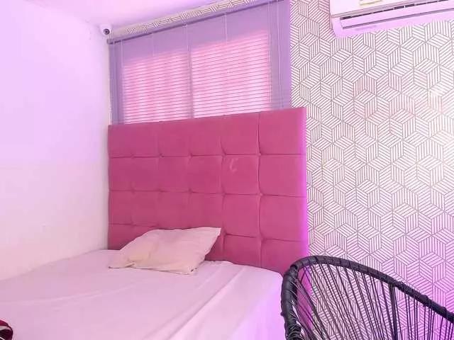 rosariio1 on BongaCams 