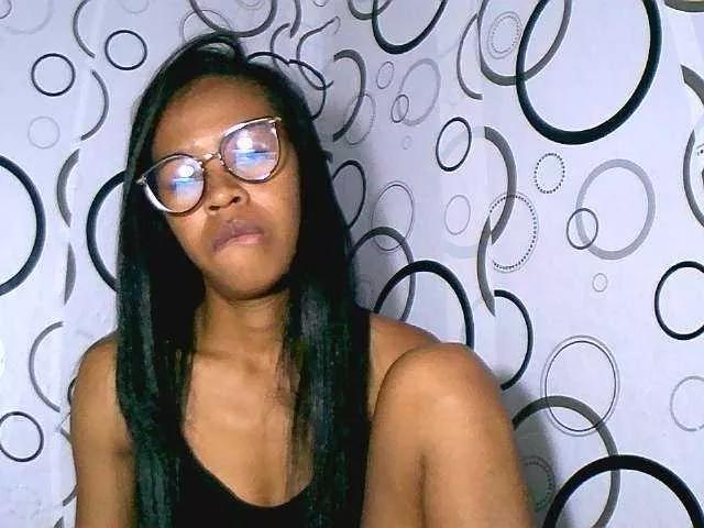 rose27 on BongaCams 