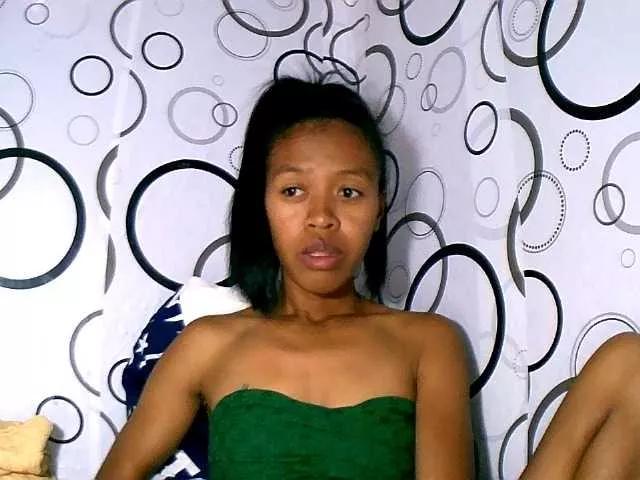 rose27 on BongaCams 