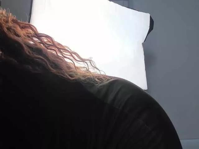 RoseFerrera on BongaCams 