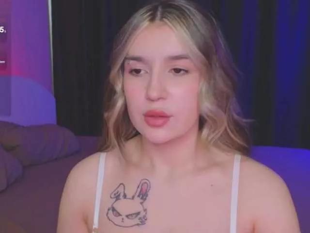 RoxyChilli on BongaCams 