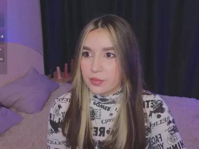 RoxyChilli on BongaCams 