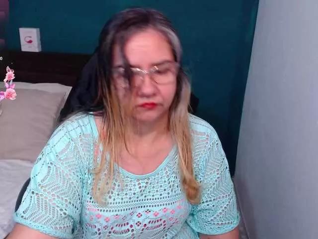 scarlett-dubois on BongaCams 
