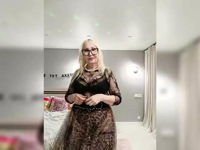 SheilaSweetney on BongaCams 