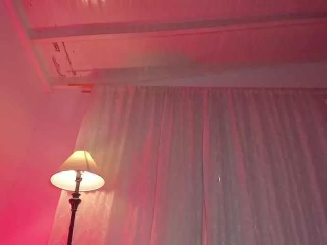 shy-booty on BongaCams 
