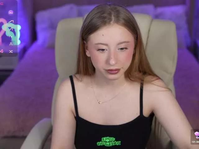 SilverrMoon on BongaCams 