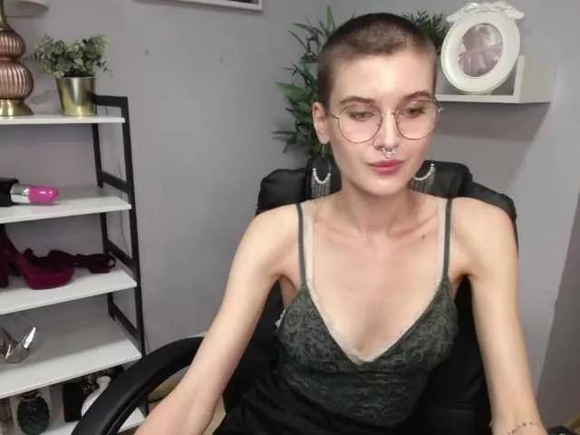 soft-sarah on BongaCams 