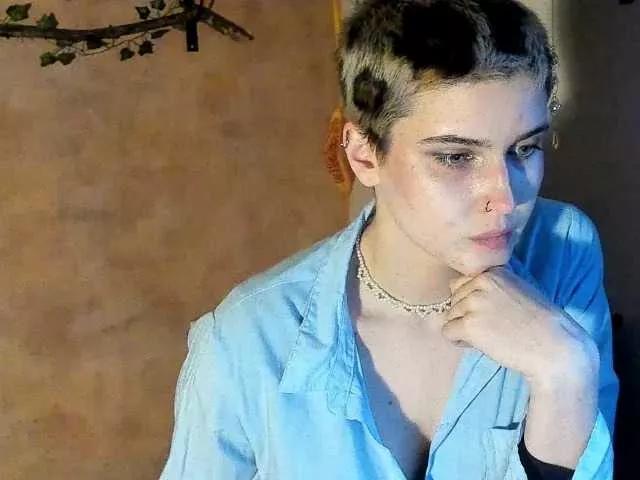 soft-sarah on BongaCams 