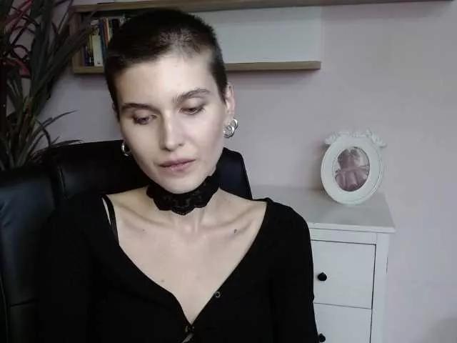 soft-sarah on BongaCams 