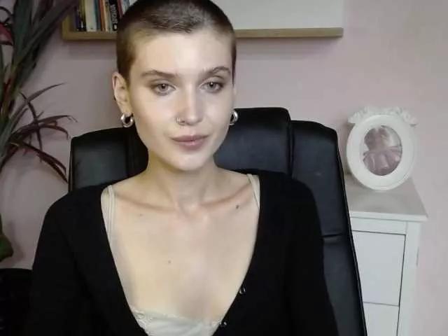 soft-sarah on BongaCams 