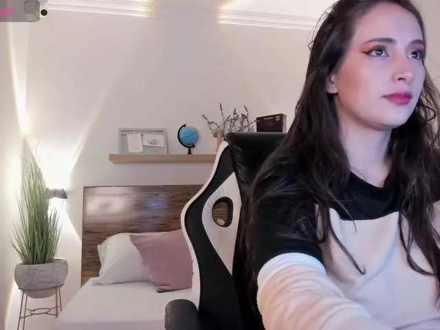sophia-martinezz on BongaCams 
