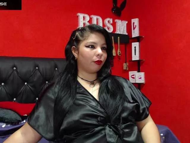 Submissivelat on BongaCams 