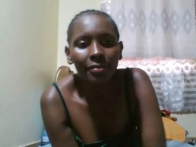 SweeetEmmah on BongaCams 