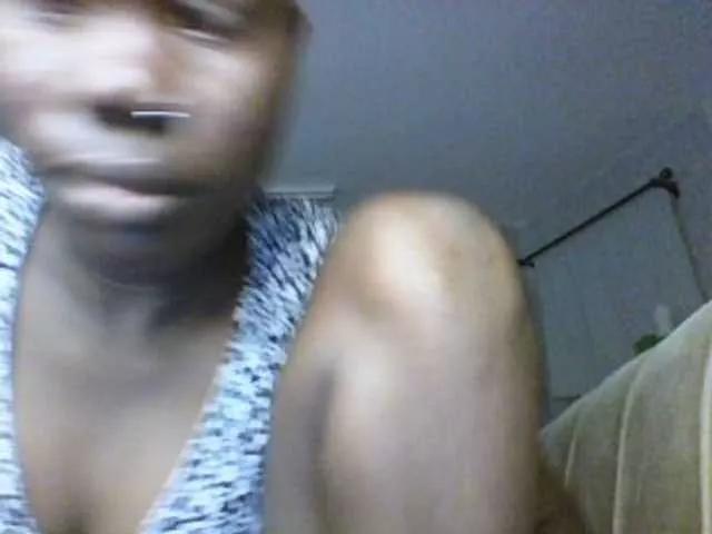 Sweetchocolate on BongaCams 