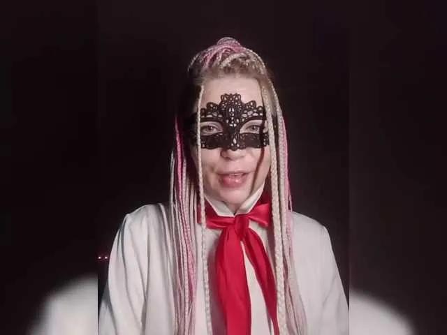 TilyTily on BongaCams