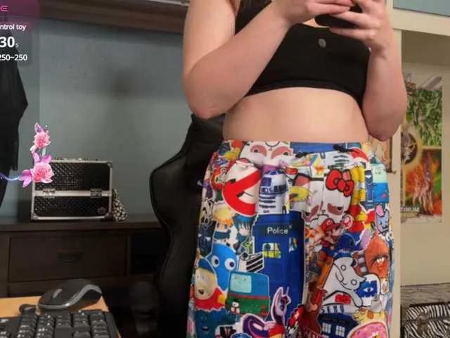 TreeJeanne on BongaCams 