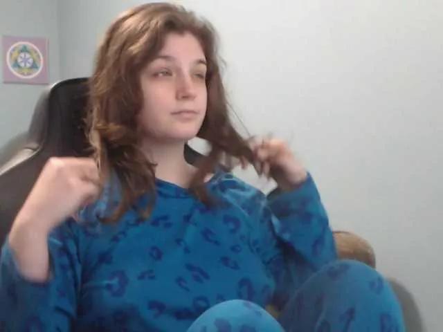 TreeJeanne on BongaCams 