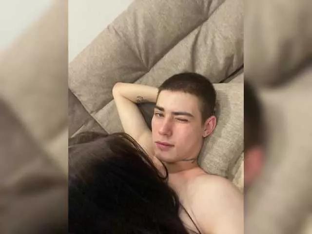 TUYA2 on BongaCams 