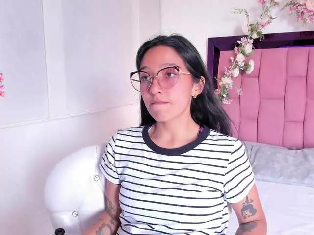 Valery-wang on BongaCams 