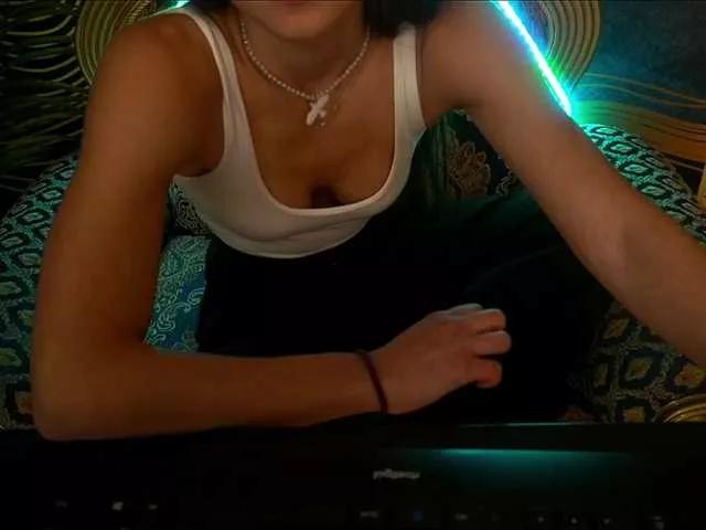 ValeryRoyale on BongaCams 