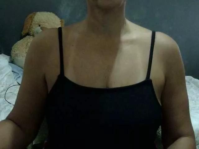 volupmilf on BongaCams 