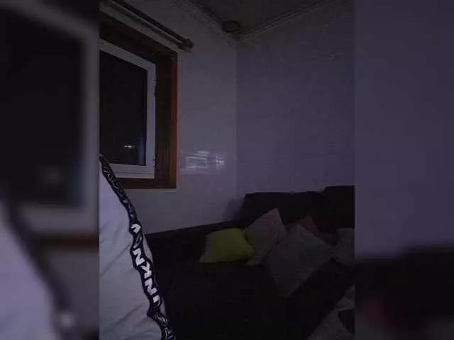 YaraHotCandy on BongaCams 