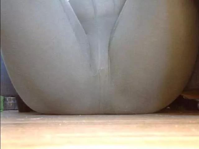 YourDesire36 on BongaCams 